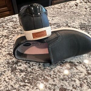 Dr. Scholl's Black Slip-On Textured Memory Foam Sneakers